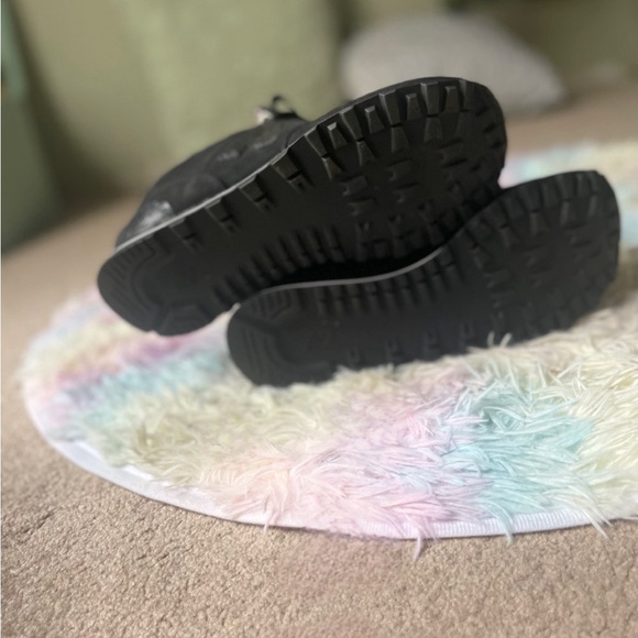 New Balance 574 Running Shoe Black Leopard Print WL574SPK Women Size US 8 - Picture 8 of 10